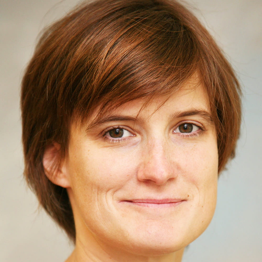 Professor Friederike Mengel