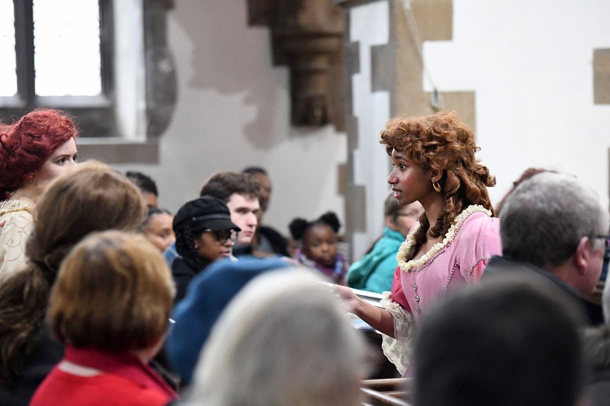 Actors performing breaking the silence immersive theatre