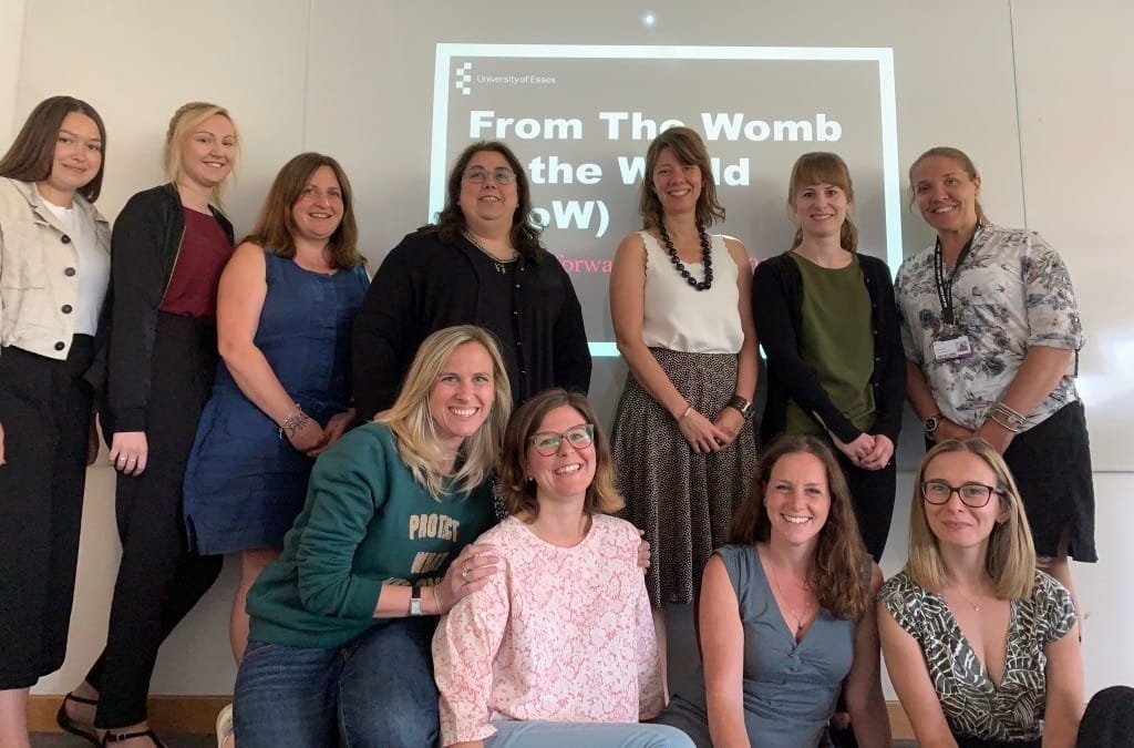 Our team of researchers in "From the womb to the world".)